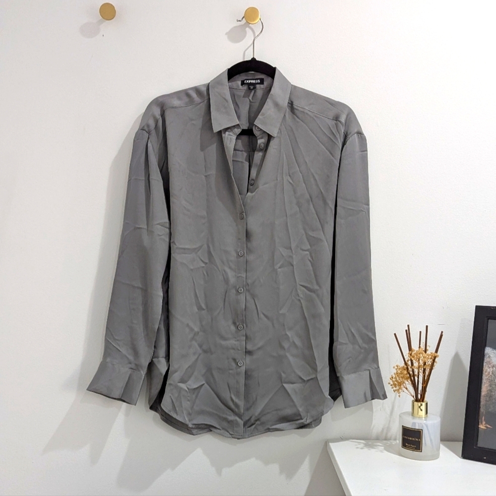 Express xs size satin grey-silver long sleeve blouse
